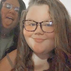 Meet your Posher, Lynnlee